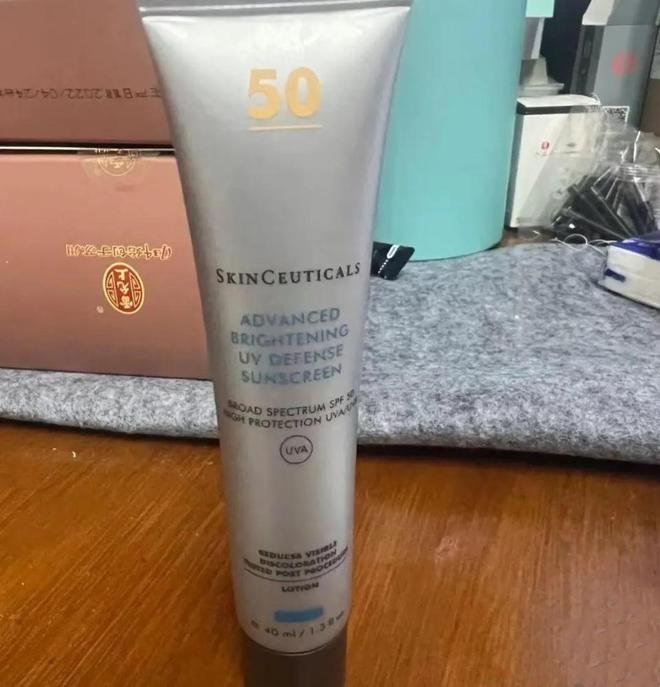 排行榜10强好用不贵的防晒霜推荐AG旗舰厅入口熬夜党十大防晒霜(图9)