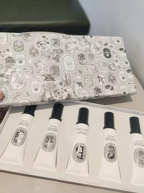 霜推荐第一名分享四款精品小众护手霜AG旗舰厅ios年度好物攻略：护手(图2)