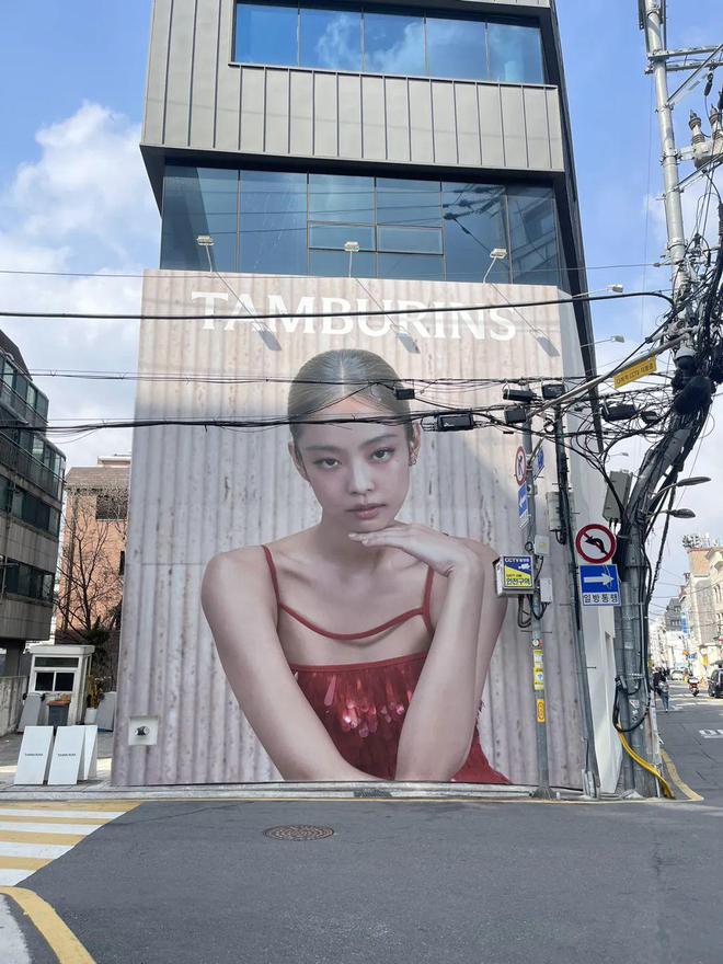 香氛品牌TAMBURINS开中国首家旗舰店AG旗舰厅ios版靠艺术美学空间突出重围(图17)