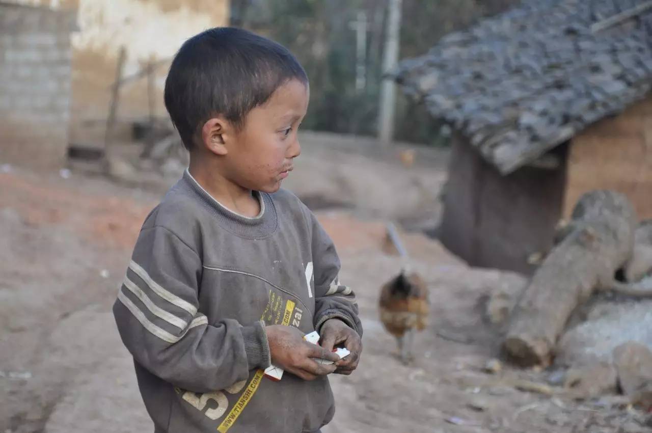 的孩子我们希望你学会爱自己!AG旗舰厅网站【正能量】亲爱(图5) 的孩子我们希望你学会爱自己!AG旗舰厅网站【正能量】亲爱(图5)